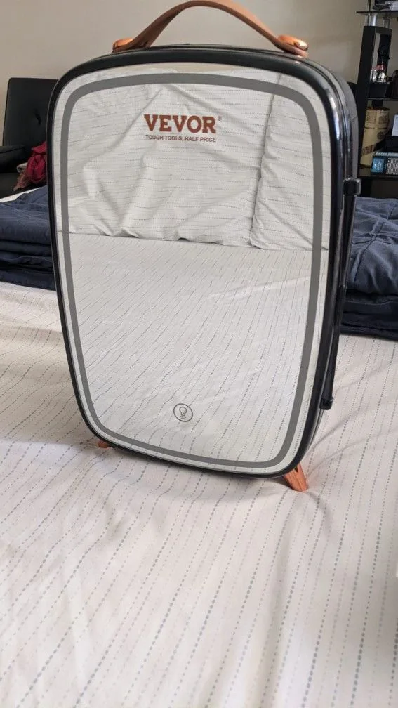 Mini Bedroom Fridge thumbnail