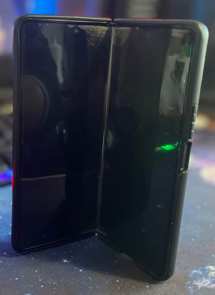 Samsung Galaxy Z Fold 4 – 512GB (Black) – Excellent Condition - photo 4