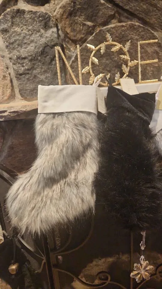 Christmas mantle piece image indicator(3)