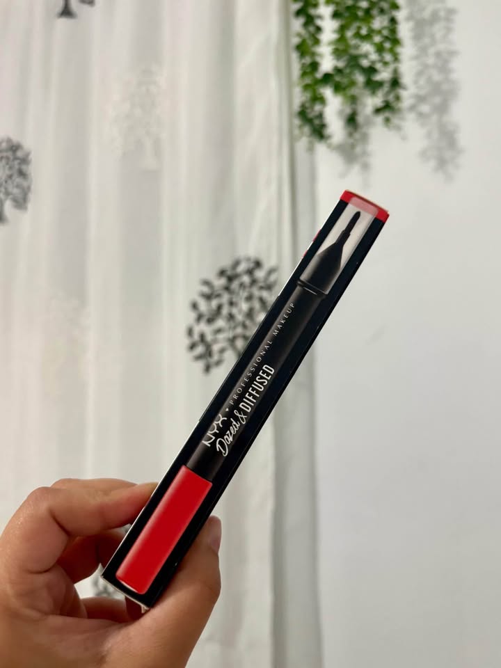 NYX Lipstick - photo 2