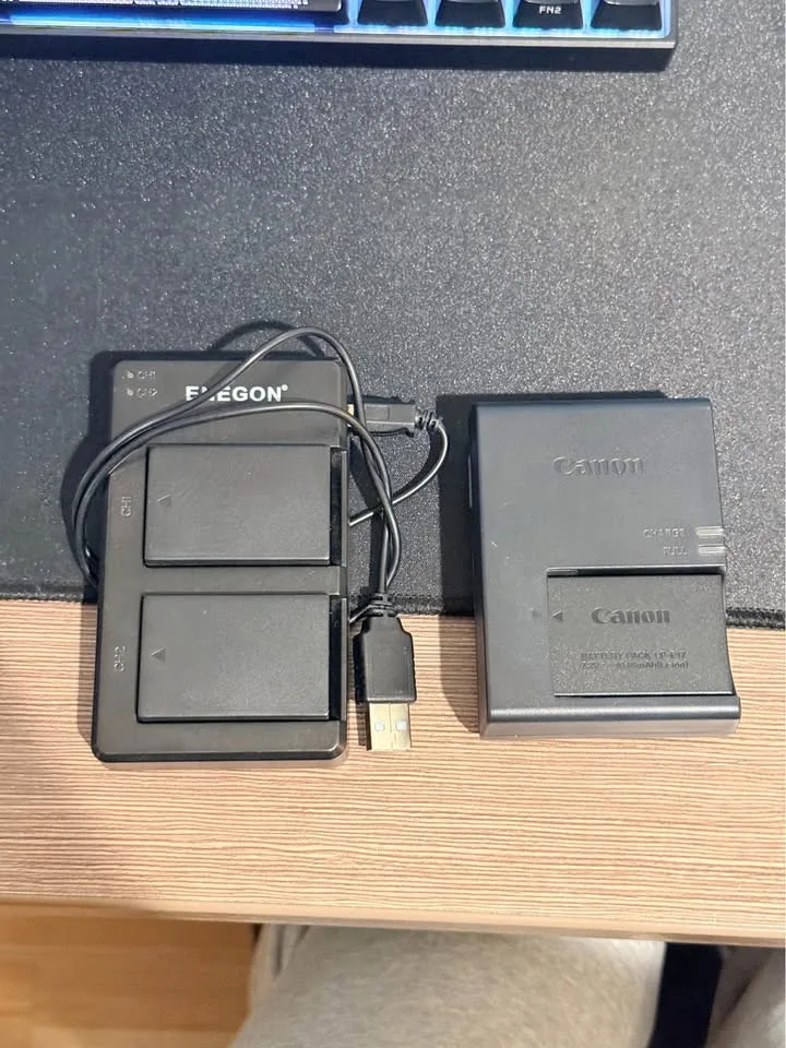 Canon Rebel SL3 Photography Bundle image indicator(8)