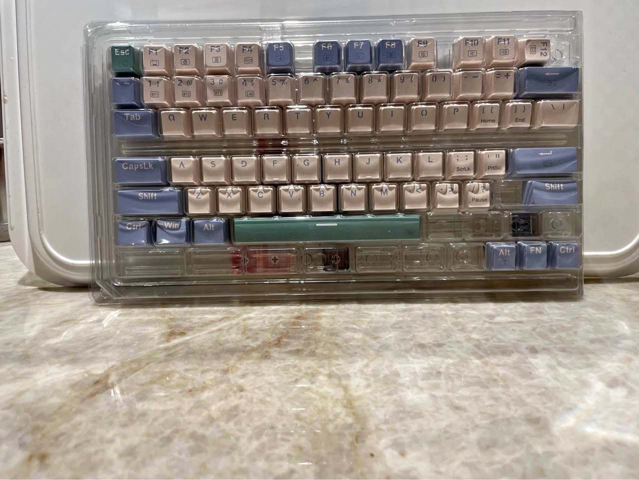 75% Keycap Set – Blue, Beige, Pink & Green Theme