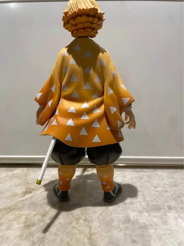 Demon Slayer Figures + Bonus Pins Set image indicator(3)