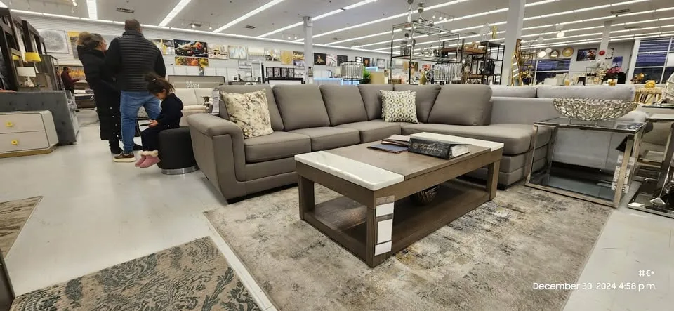 🛋️ Sofa – Floyd Grey Sectional (Like New) image indicator(3)