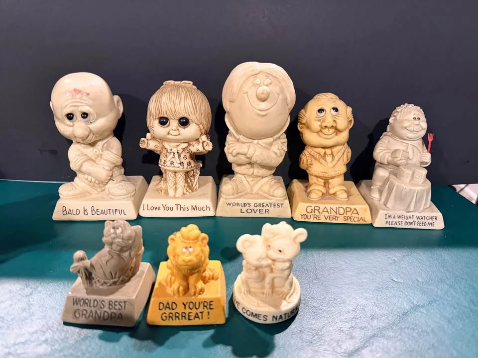 Vintage 1970s Russ Wallace Berries & Paula Figures, 33 image indicator(5)