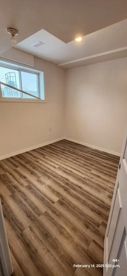 2 Beds 1 Bath - House image indicator(8)