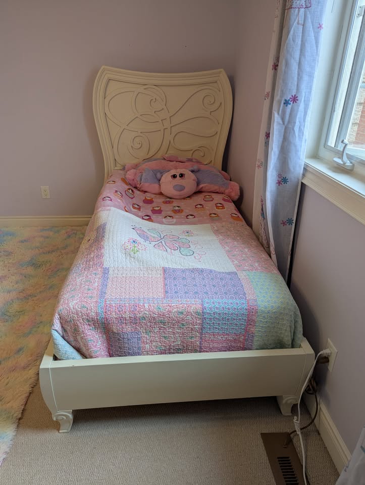 Girls Bedroom set