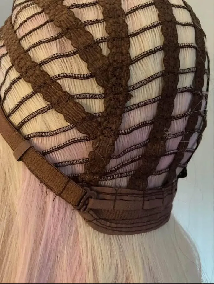 Long Wavy Blonde Pink Ombré Synthetic Wig image indicator(10)