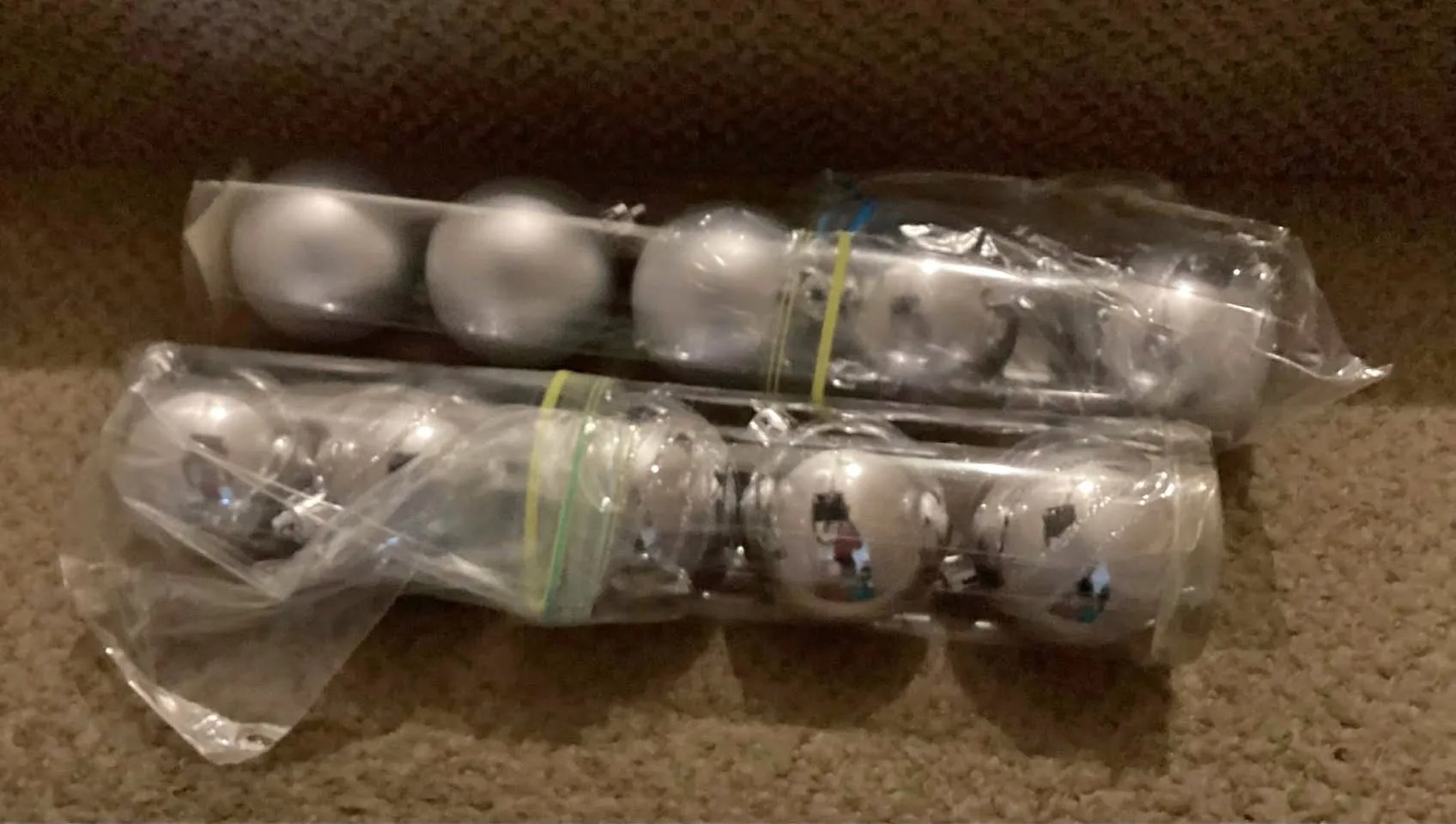 Christmas tree ornaments thumbnail