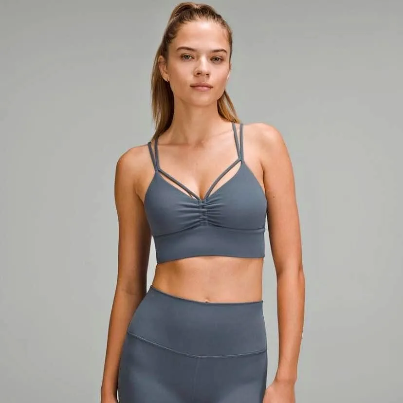 NEW Lululemon Sports Bra Size 6 thumbnail