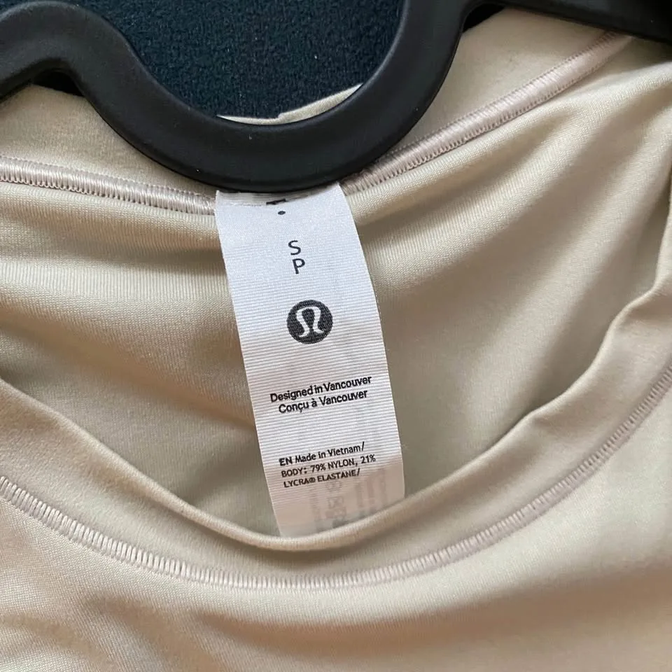 NWT Lululemon Wundermost Long Sleeve Size S image indicator(3)
