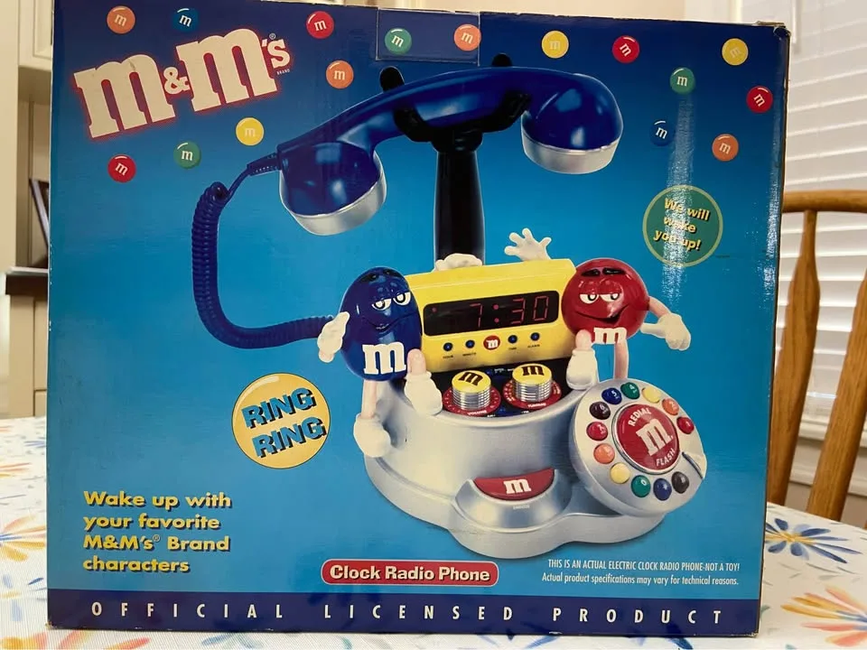 Vintage M&M’s Clock Radio Phone *New in Box! image indicator(3)