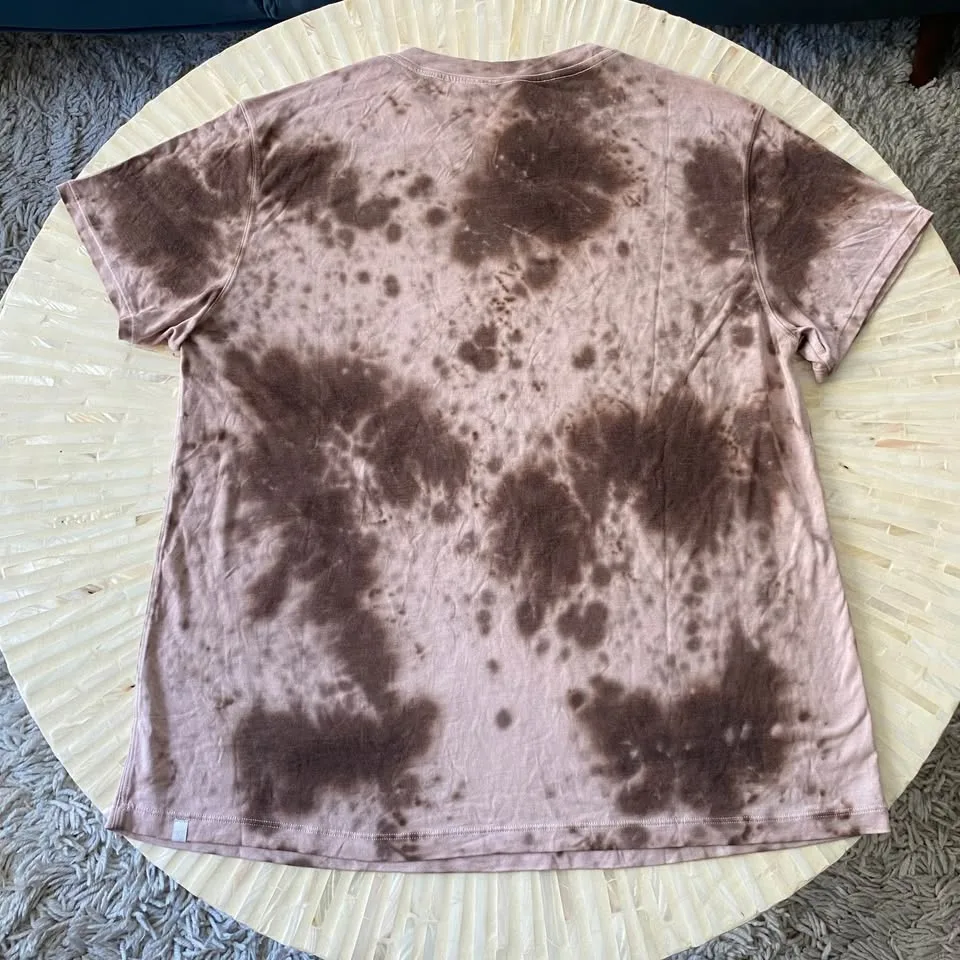 NWT Lululemon All Yours Marble Dye Tee - Size 6 image indicator(3)