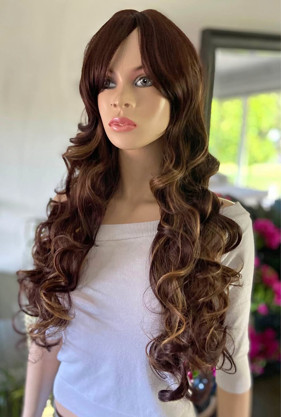 28” Wig - Dark Brown Caramel Highlights