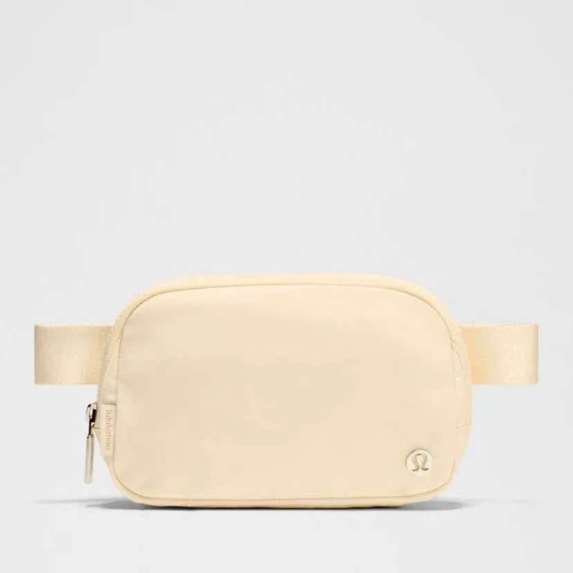 NWT Lululemon Everywhere Belt Bag 1L - Butter Cream thumbnail