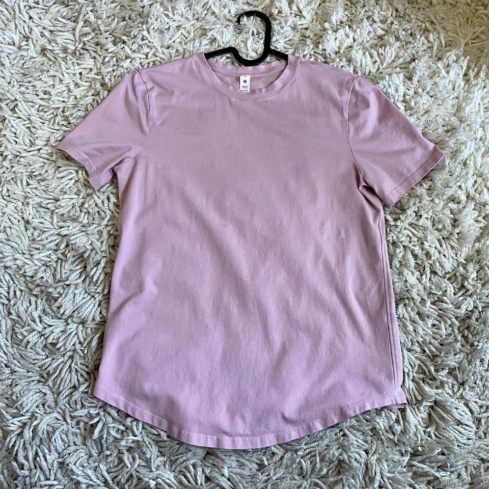 Lululemon Love Crew Short Sleeve T-shirt - Size 4