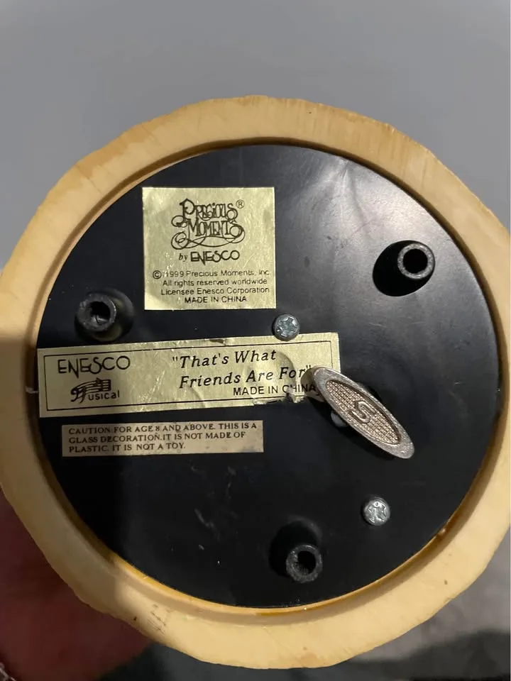 Precious moments musical snowglobes! image indicator(5)