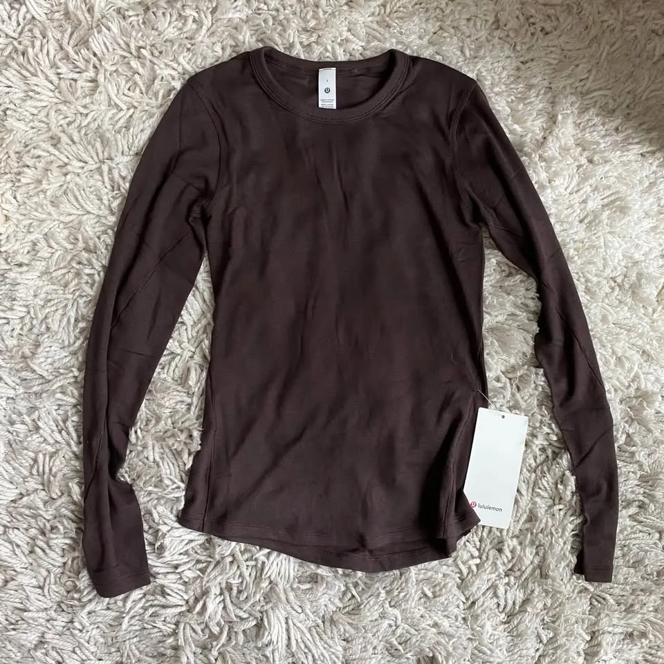 NWT Lululemon Hold Tight Long-Sleeve Shirt - Size 4, Espresso image indicator(3)