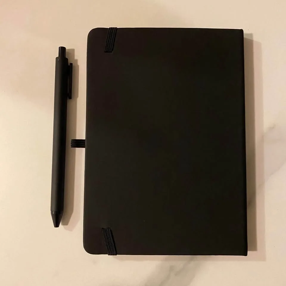 Uber Notebook and Pen Bundle NEW image indicator(2)