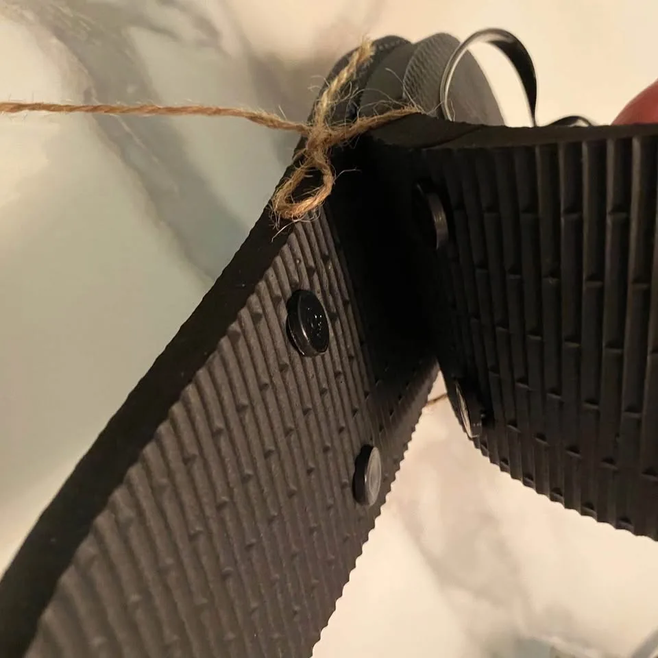 NWT Flip Flop - Unisex, Size XL image indicator(4)