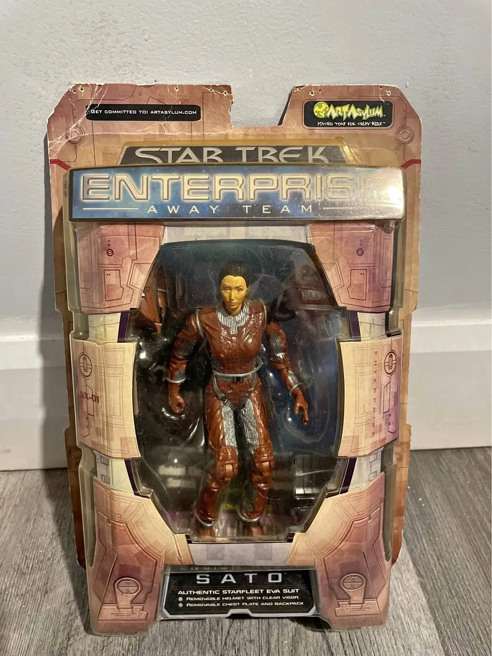 Vintage Star Trek 7” figure! ( Sealed! ) thumbnail
