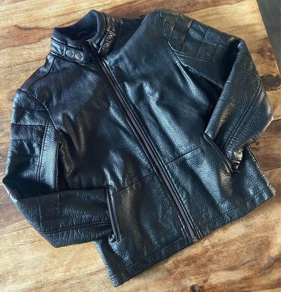 EUC Unisex Boys Girls Joe Fresh Black PU Leather Jacket image indicator(3)