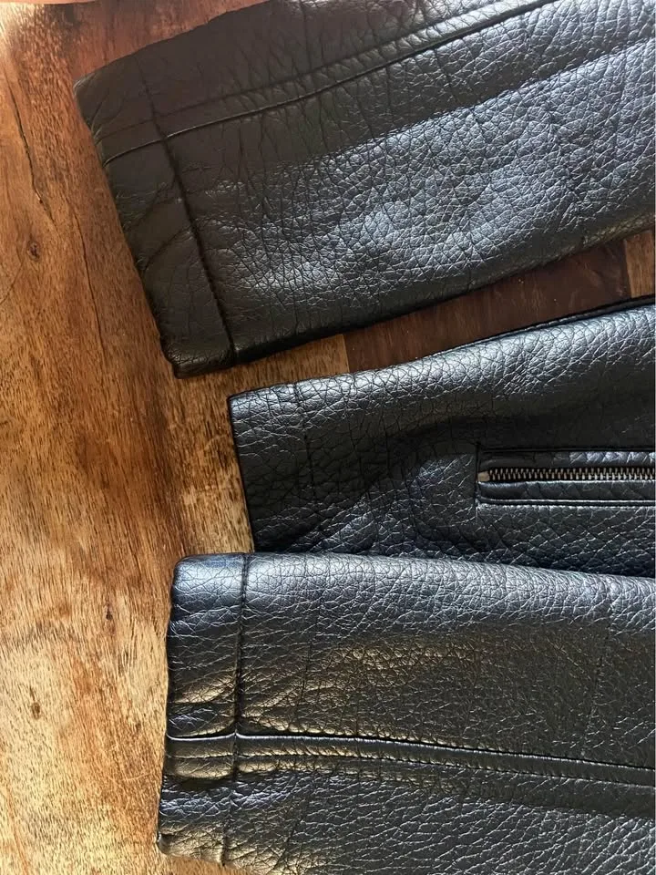 EUC Unisex Boys Girls Joe Fresh Black PU Leather Jacket image indicator(4)