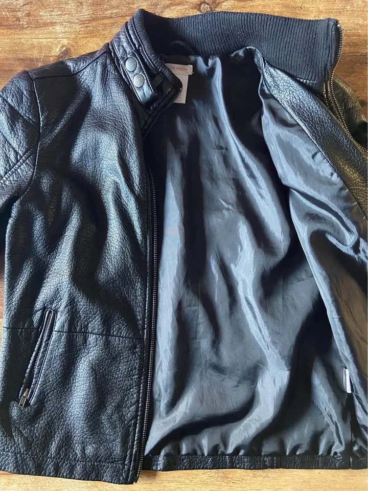 EUC Unisex Boys Girls Joe Fresh Black PU Leather Jacket image indicator(7)