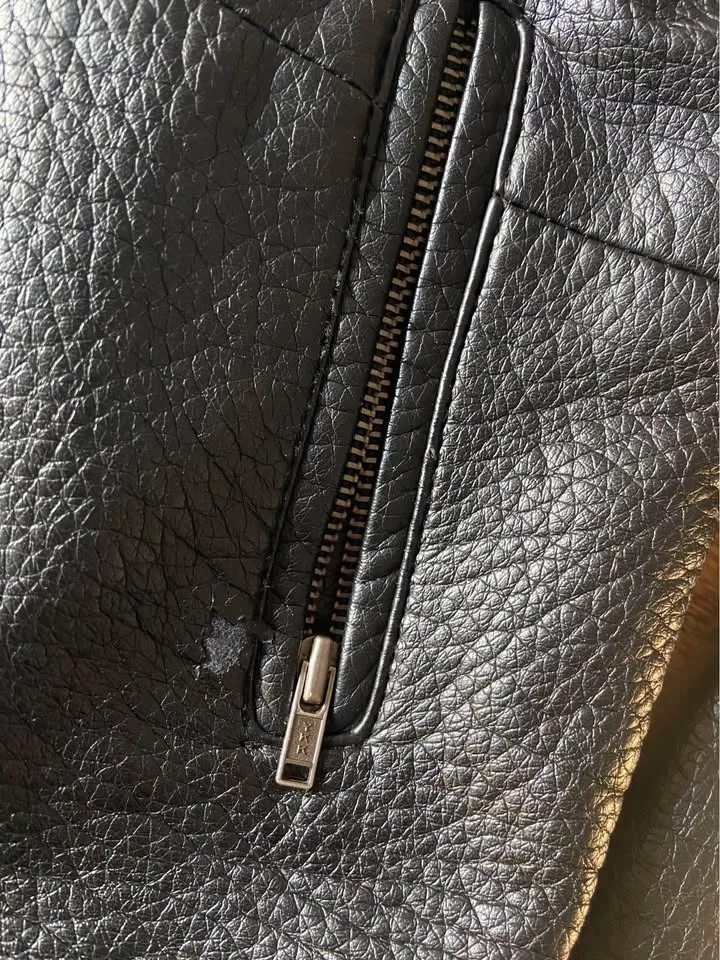 EUC Unisex Boys Girls Joe Fresh Black PU Leather Jacket image indicator(8)