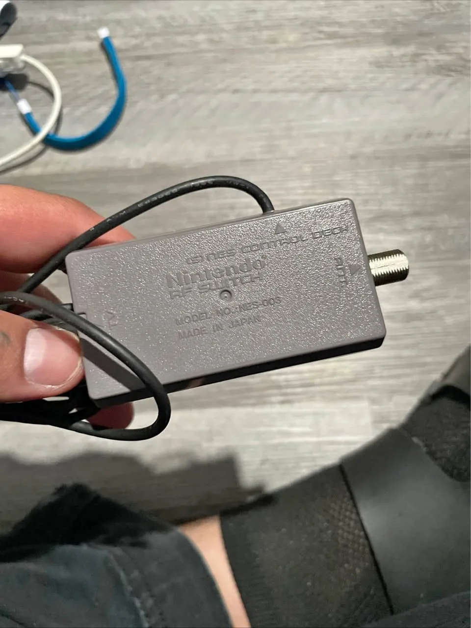 Nintendo NES RF AV Cable adapter Switch SNES NES-003! thumbnail