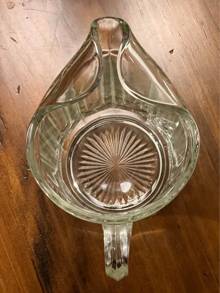 Vintage Clear Glass Pitcher image indicator(3)