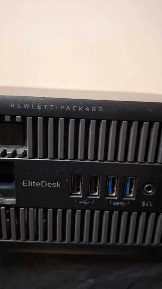 HP Elitedesk 800G1 PC, 128 GB SSD, 160GB HDD, Windows 11 Pro image indicator(2)