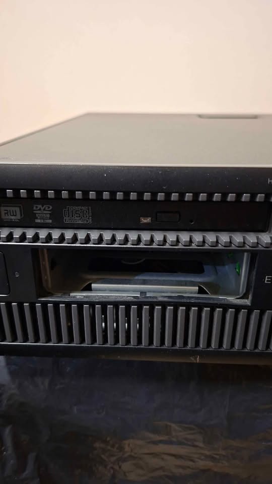 HP Elitedesk 800G1 PC, 128 GB SSD, 160GB HDD, Windows 11 Pro - photo 3
