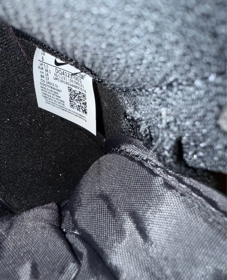 Nike shoes image indicator(4)