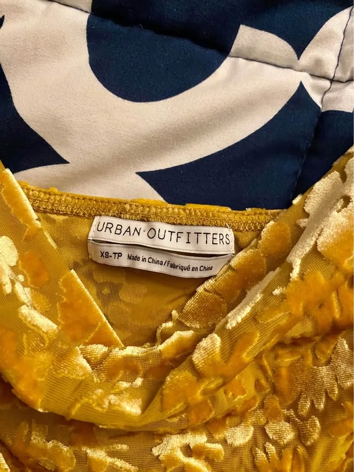 Urban Outfitters Esmie Burnout Velvet Cowl Neck Cami image indicator(3)