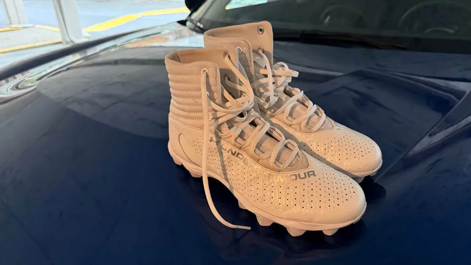 Under Armour Mens Highlight Franchise Rm 2.0 Football Shoe image indicator(5)