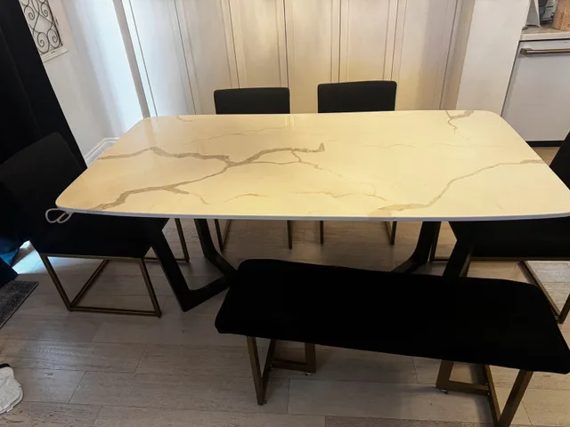 quartz kitchen table and chairs image indicator(4)