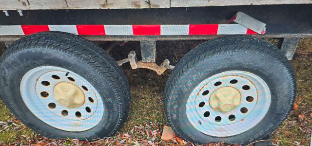 28 foot flatbed trailer - photo 5