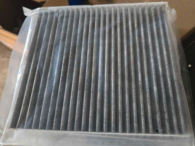 05058693AA cabin air filter - photo 2