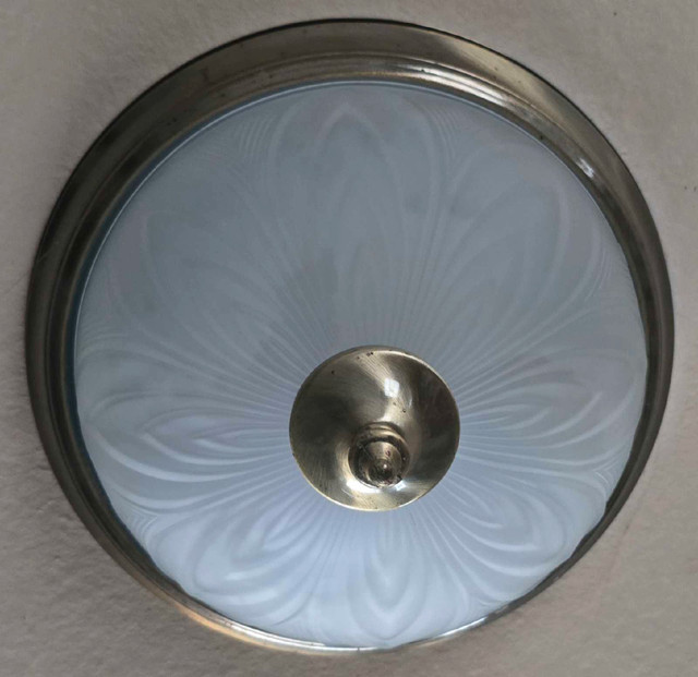 6 ceiling lights