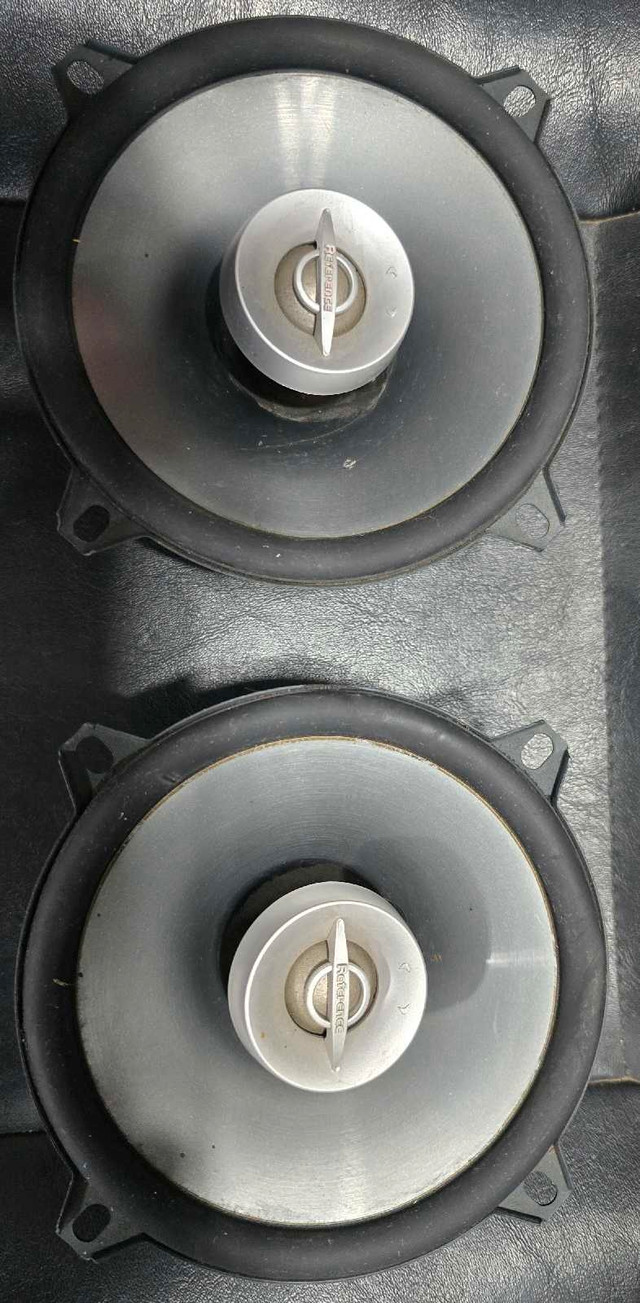 Infinity Reference 502i Speakers