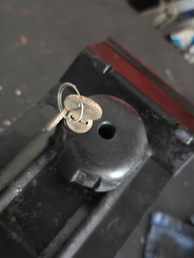 Frontier 3bF 3 bike hitch carrier - photo 2
