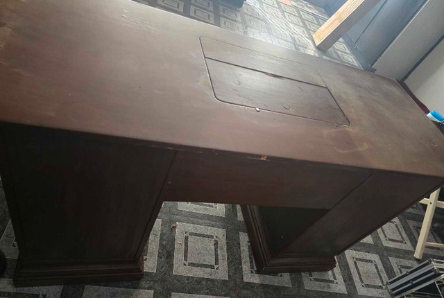 sewing table/storage
