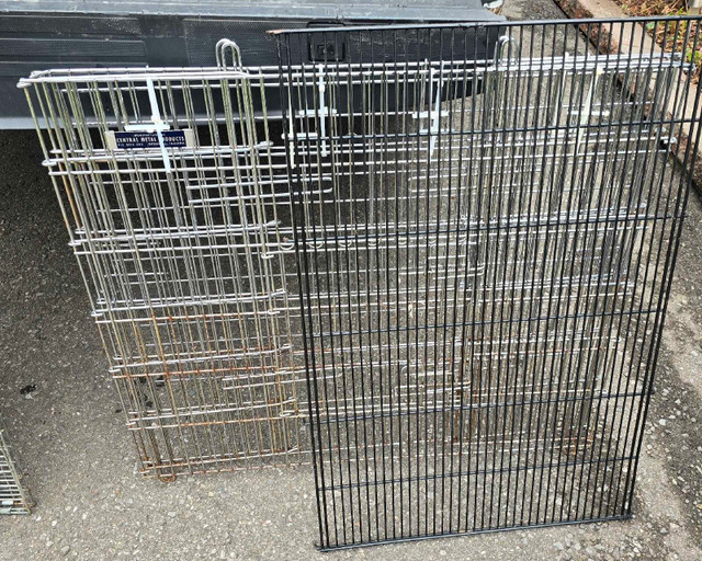 dog whelping cage or other - photo 2