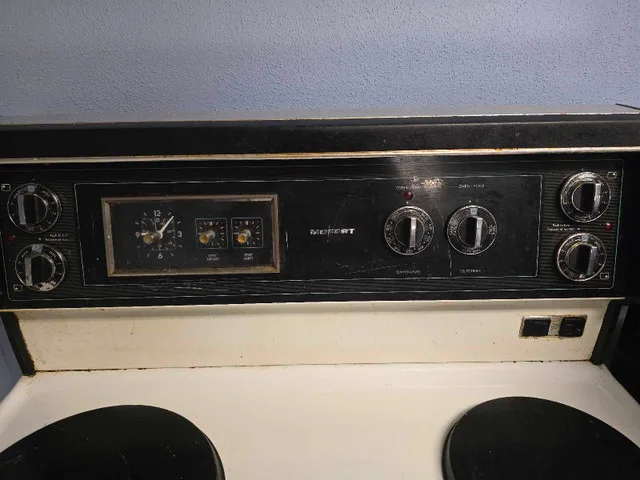 Moffat stove for sale image indicator(2)