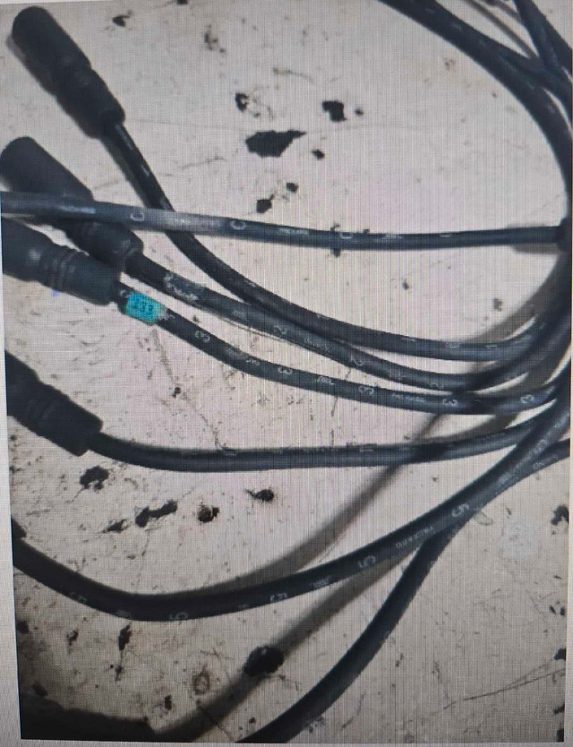 Spark Plug Wires - photo 3