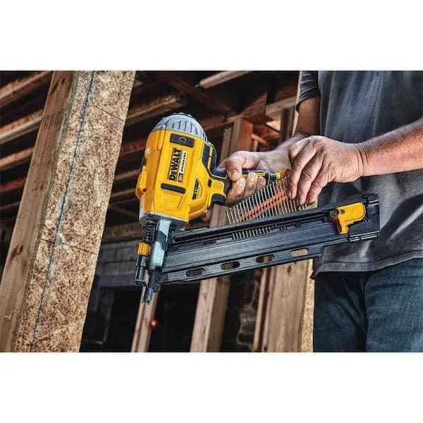 DEWALT 3 in. x 0.131 in. Metal Framing Nails (2000 per Box) image indicator(2)