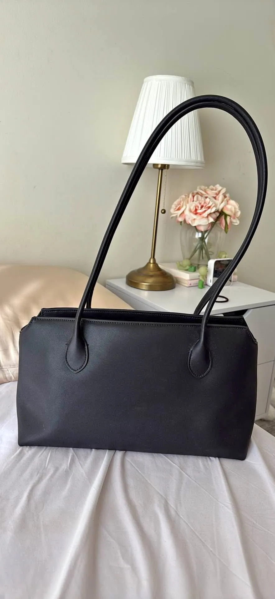 Row Minimalist Cowhide Leather Tote Bag