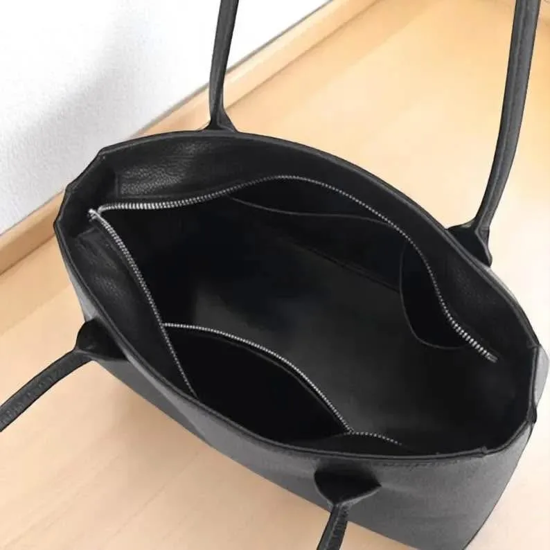 Row Minimalist Cowhide Leather Tote Bag image indicator(4)