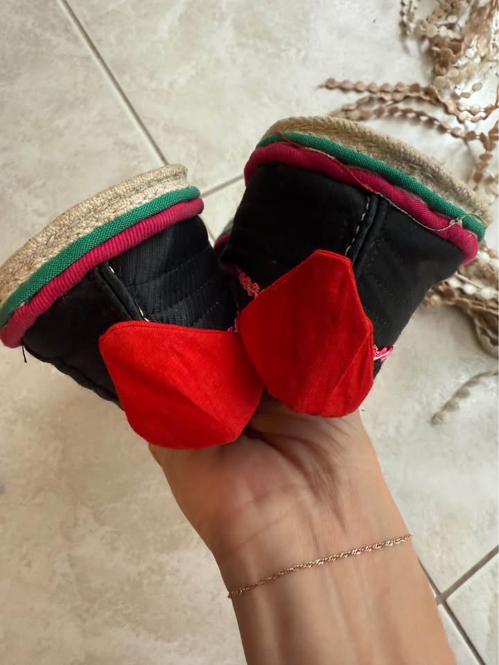 Handmade shoes by 90years old lady - photo 5